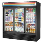 True GDM-69-HC-LD - Merchandiser, three-section, (3) glass sliding doors, powder coated exterior